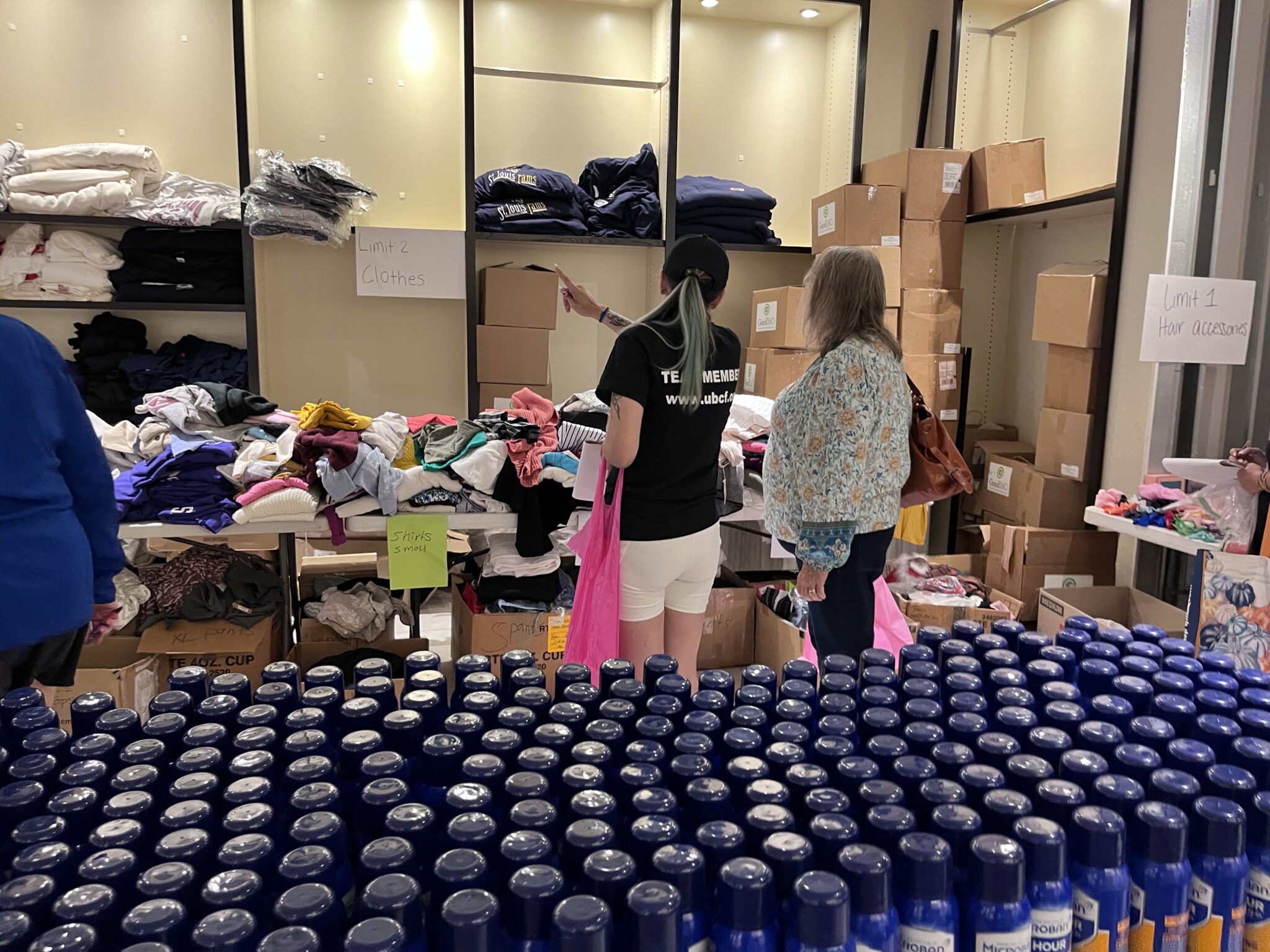 United Breast Cancer Foundation's Mattress and Pink Bag Event Gifts